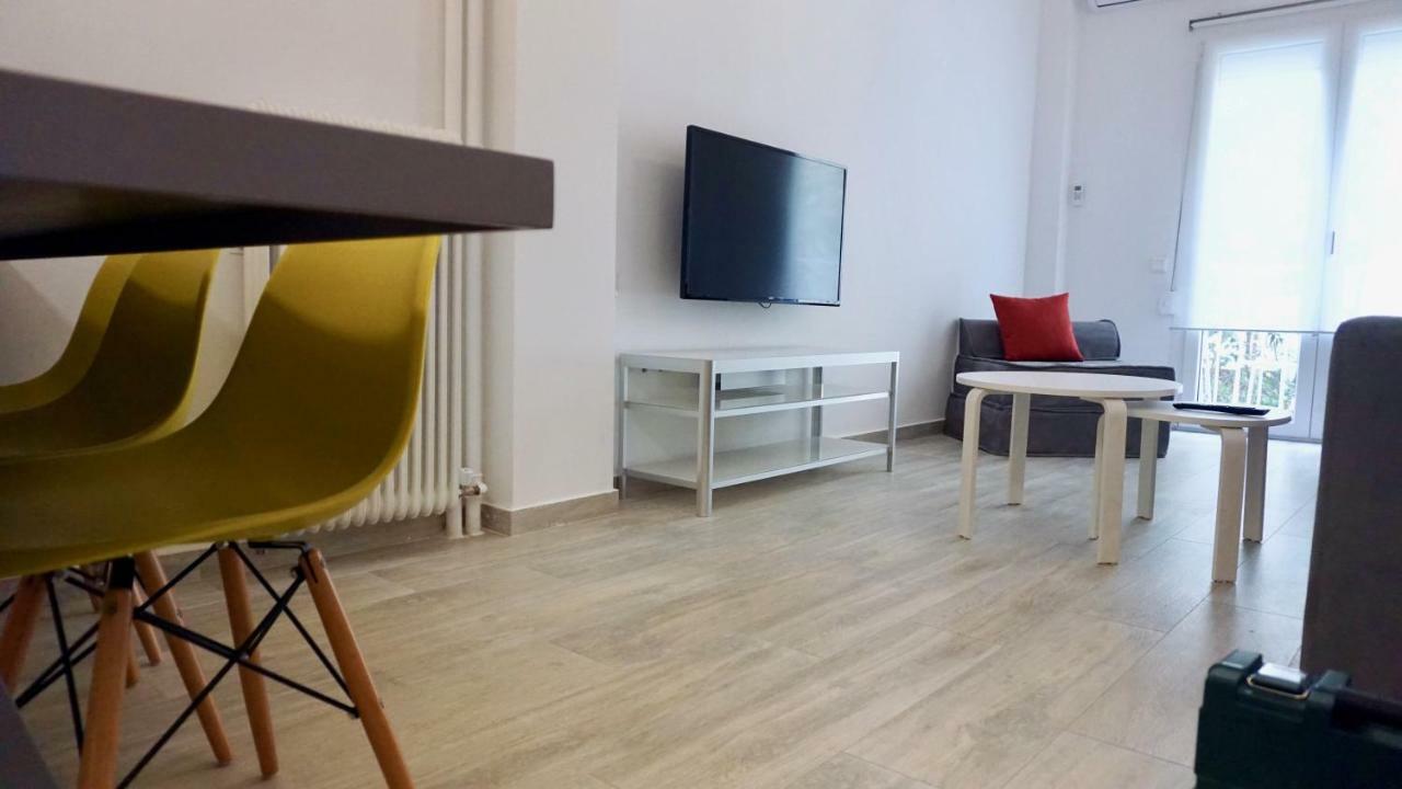 Urban Design Apt In Atény Exteriér fotografie